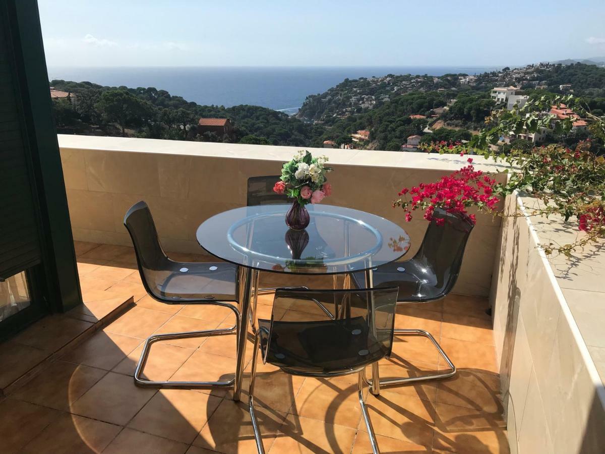 Luxury Villa Vista Del Mar Лорет де Мар Екстериор снимка